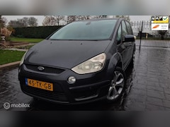 Ford S-Max - 2.0-16V 7 persoons ECC PDC Iruil Mogelijk