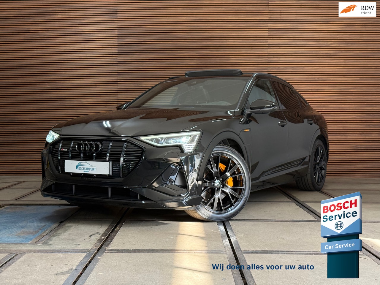 Audi e-tron Sportback - 55 quattro S-line Black Edition 407pk | Vol!| Pano | Luchtvering | Trekaak | B&O | HuD | M - AutoWereld.nl