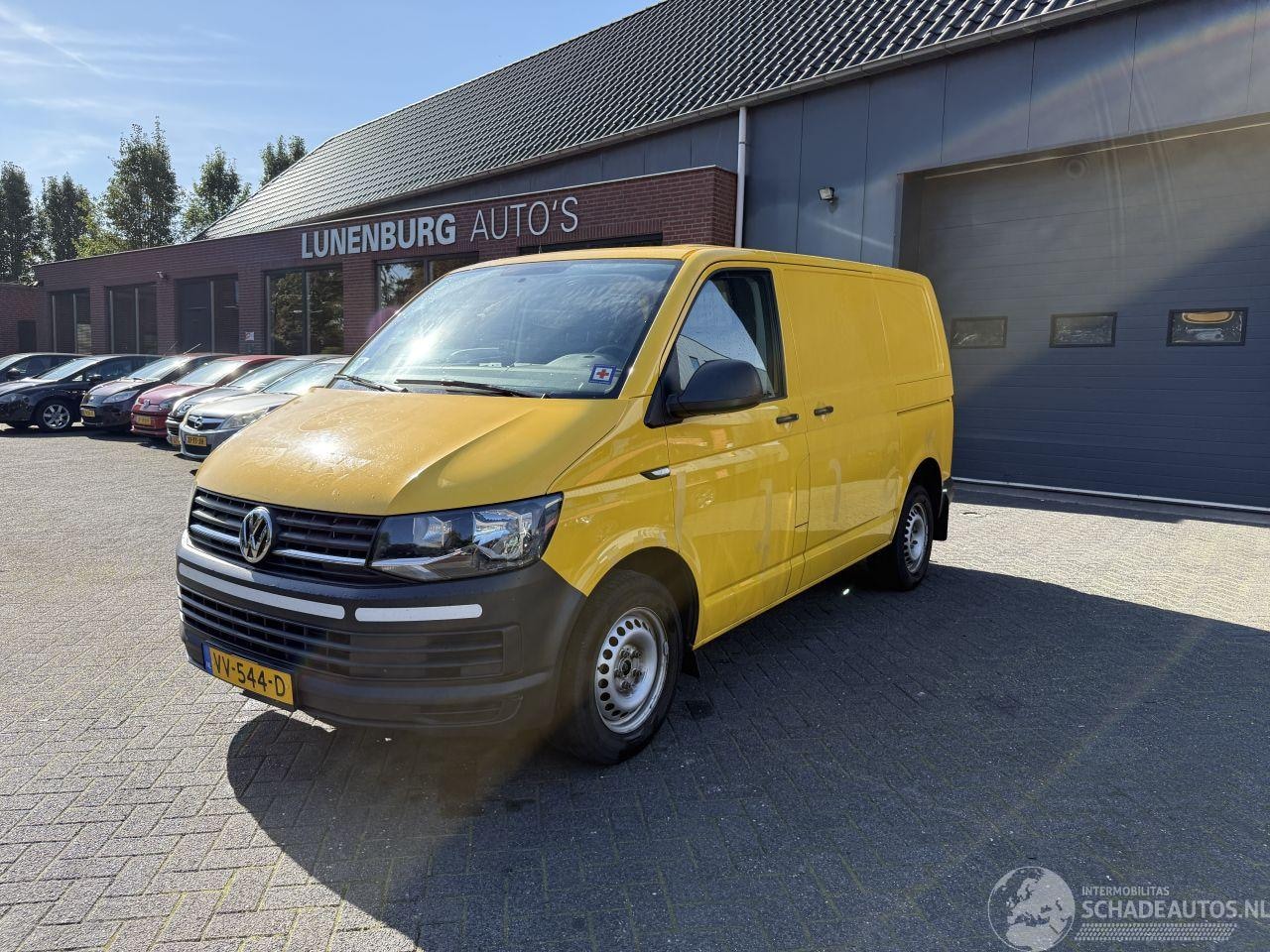 Volkswagen Transporter - 2.0 TDI L1H2 Comfortline 2.0 TDI L1H2 Comfortline - AutoWereld.nl
