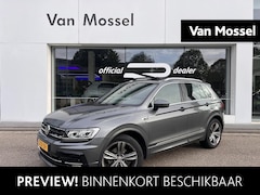 Volkswagen Tiguan - 1.5 TSI Comfortline Business 130 PK | R-Line exterieur | Panoramadak | Navigatie | Climate