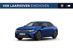 BMW i3 - 50 xDrive M Sport / Panoramadak / Trekhaak / 3D Head-Up / Adaptieve LED / Parking Assistan
