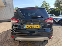 Ford Kuga - 1.6 Titanium