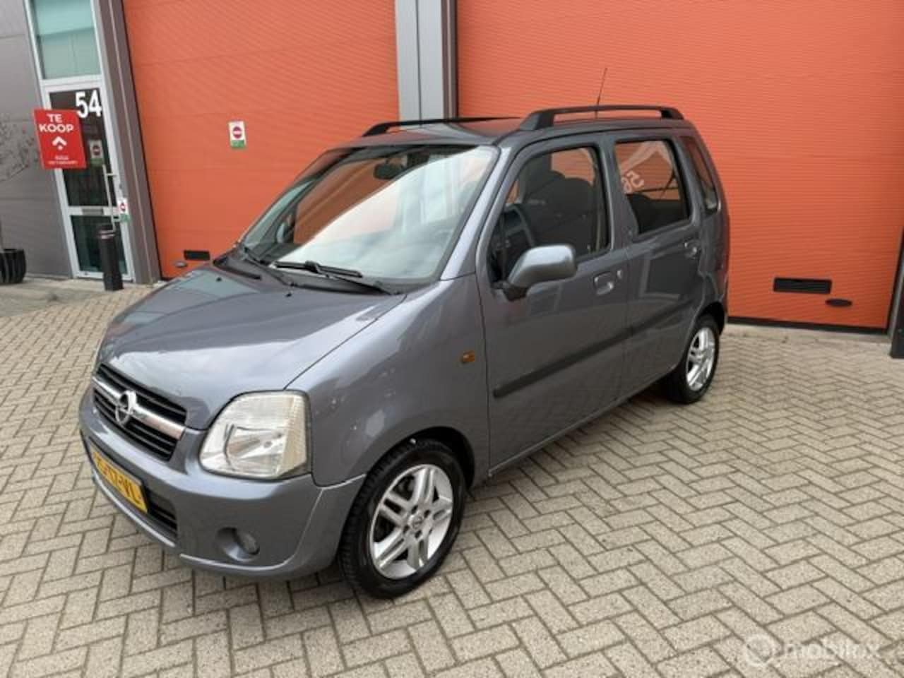 Opel Agila - 1.2-16V 151.000 KM NAP-APK 2027-AIRCO-LM- - AutoWereld.nl