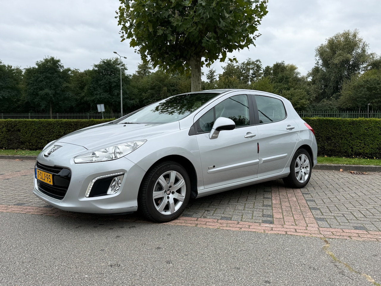 Peugeot 308 SW - 1.6 VTi Style - AutoWereld.nl