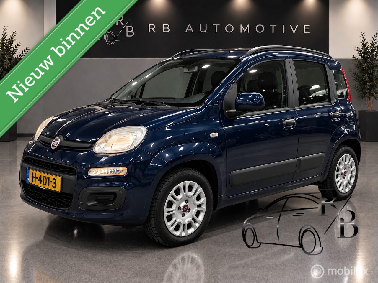 Fiat Panda - 0.9 TwinAir Lounge LAGE KM STAND AIRCO APK - AutoWereld.nl