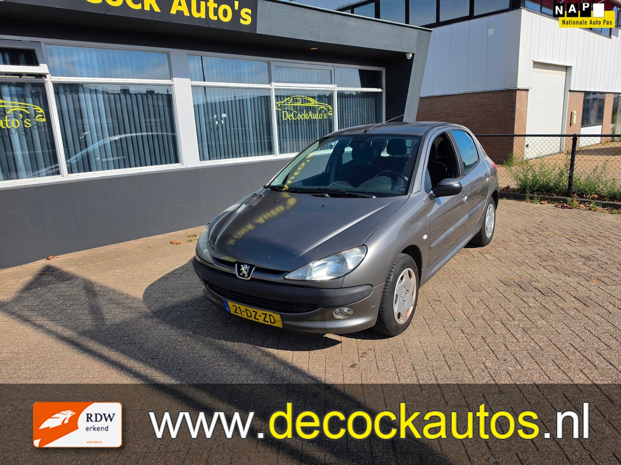 Peugeot 206 - 1.4 Gentry 1.4 Gentry - AutoWereld.nl