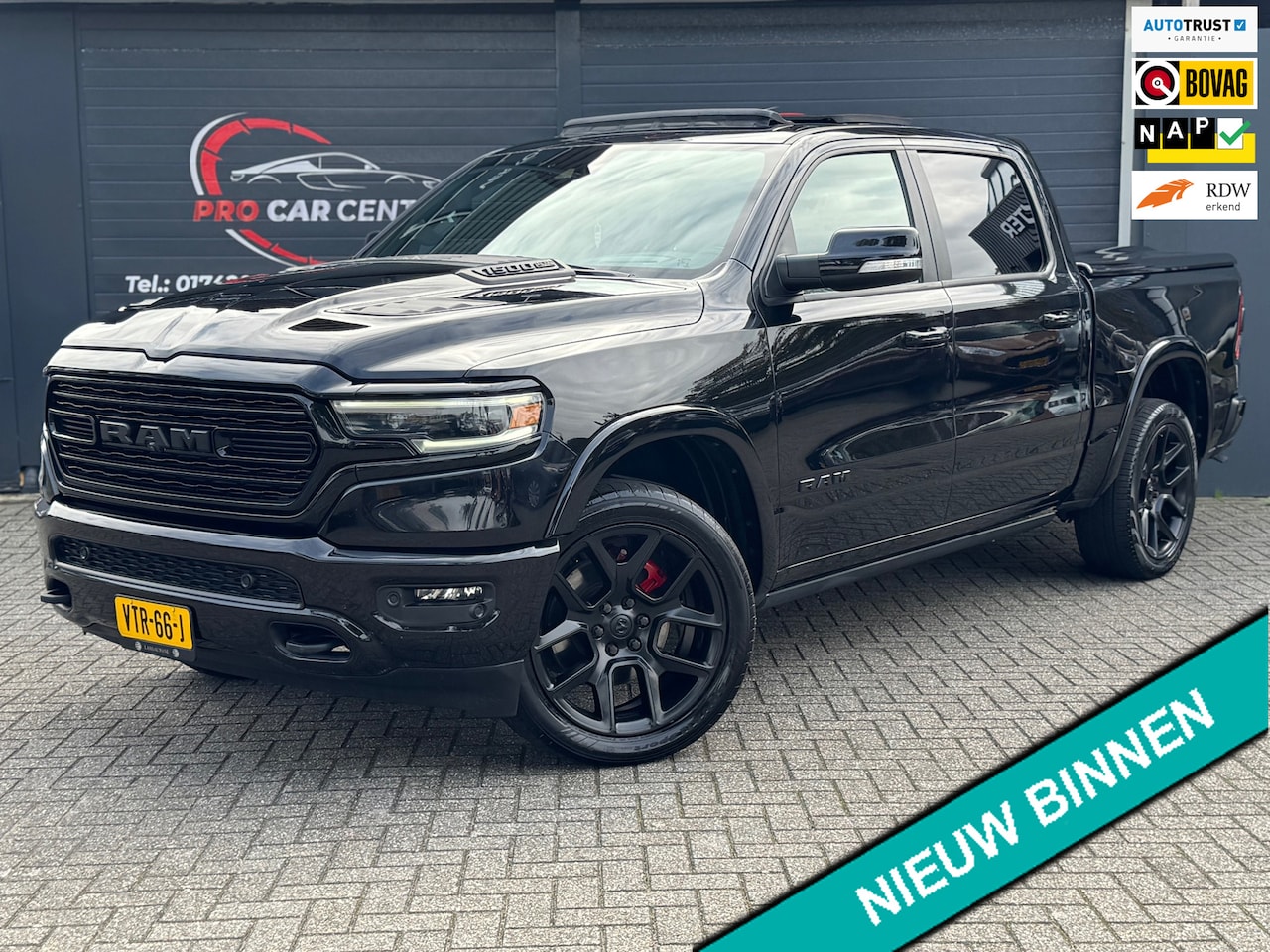 Dodge Ram 1500 - 5.7 V8 4x4 Crew Cab Limited Pano | H&K | HUD | Stoelvent | 1e Eigenaar | 360 Cam |Stoelver - AutoWereld.nl