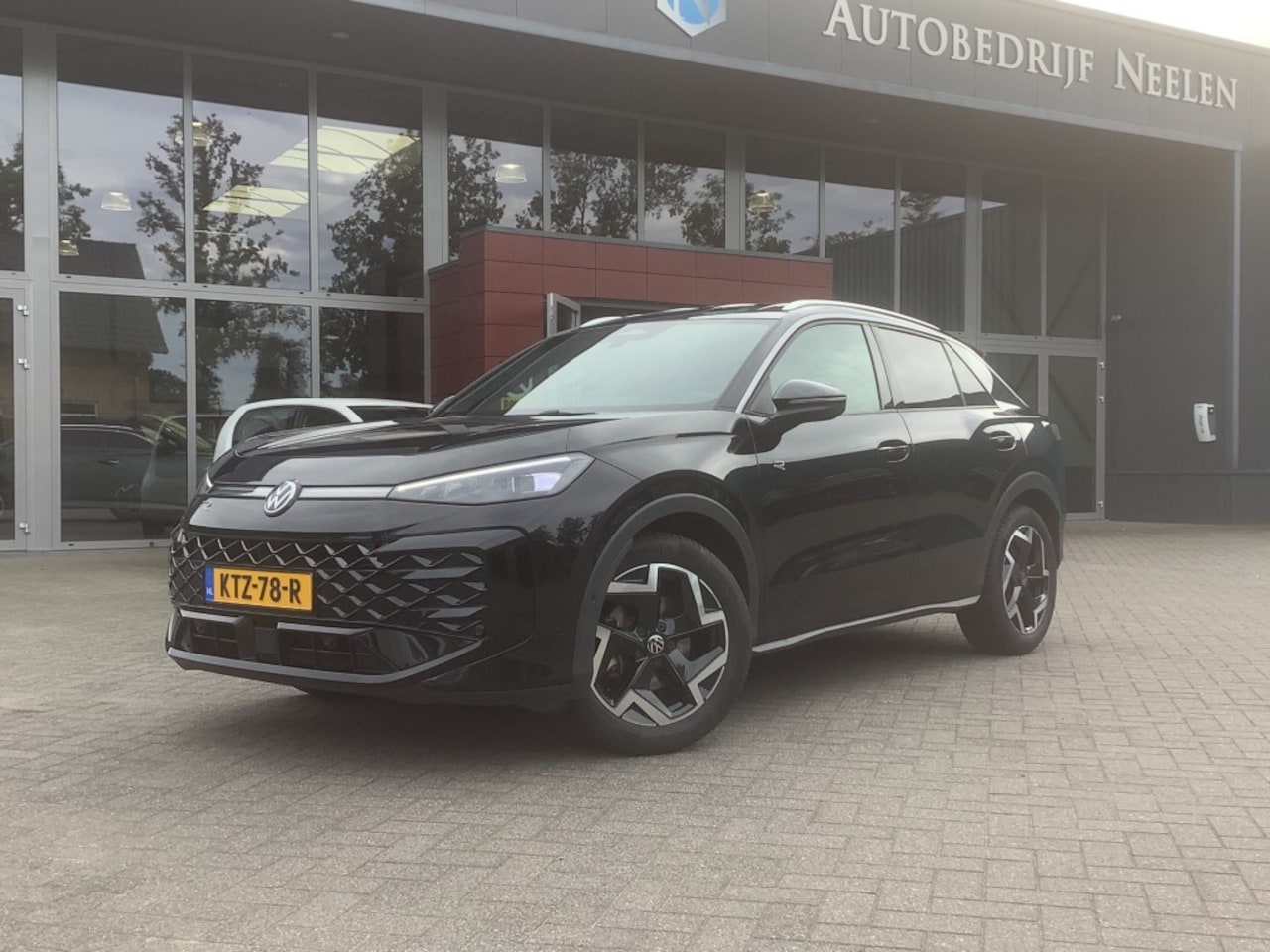 Volkswagen T-Roc - 1.5 e-TSI 110KW R-Line Edition - AutoWereld.nl
