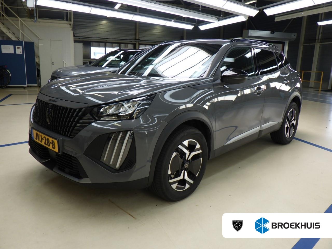 Peugeot 2008 - 1.2 Hybrid 145 Allure | Adap. cruise C. | 360 Camera | KeyLess | CarPlay | PDC V&A | Clima - AutoWereld.nl