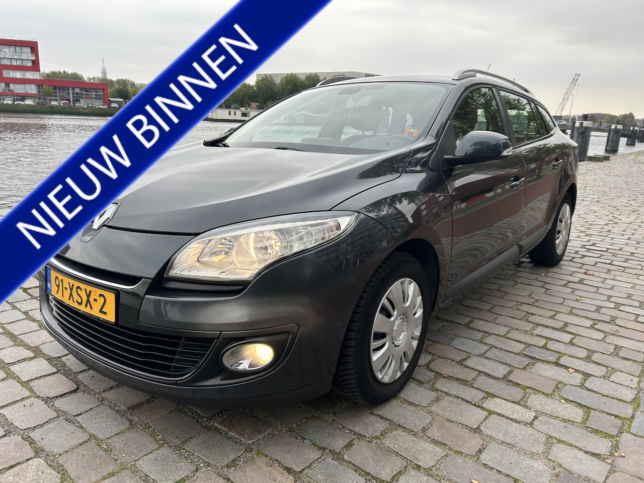 Renault Mégane Estate - 1.5 dCi Expression navigatie apk airco rijd super - AutoWereld.nl