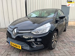 Renault Clio - 1.2 TCe Initiale Paris - Rechts voor- en achterkant schade, Auto start niet - BPM
