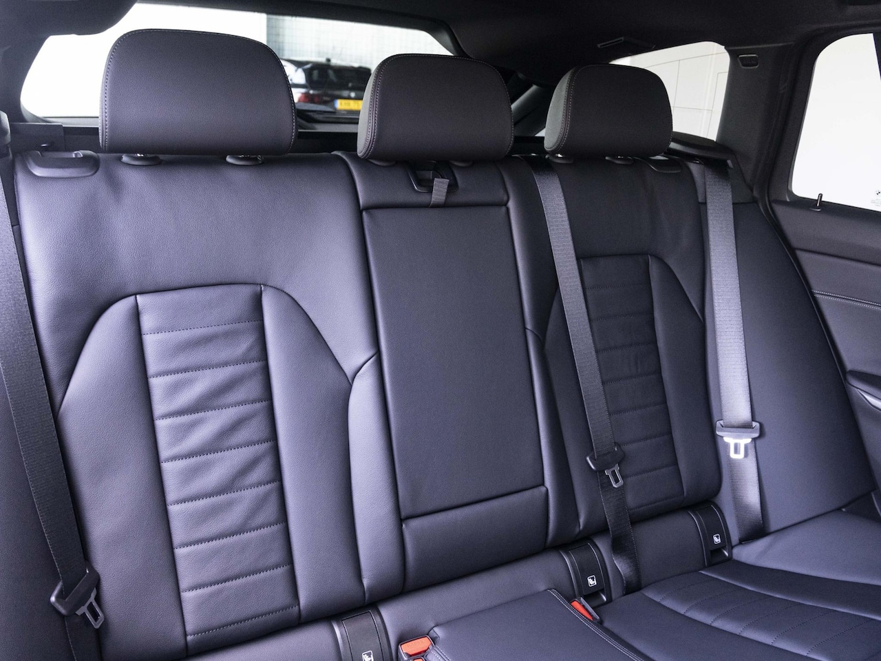 BMW 3-serie Touring - 330e M Sportpakket | Comfort Pack | - AutoWereld.nl
