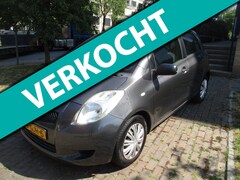 Toyota Yaris - 1.3 VVTi Sol//AIRCO//