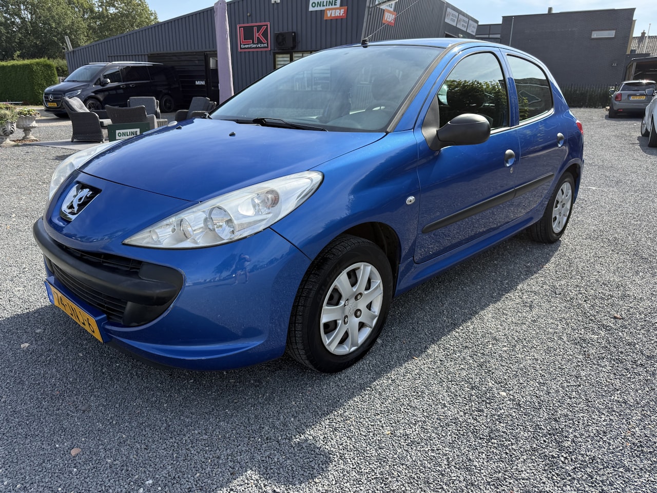 Peugeot 206 - 1.1 XR 5 deurs !Eerste eig !! NL auto !! Eerste eigenaar ! NL auto ! - AutoWereld.nl