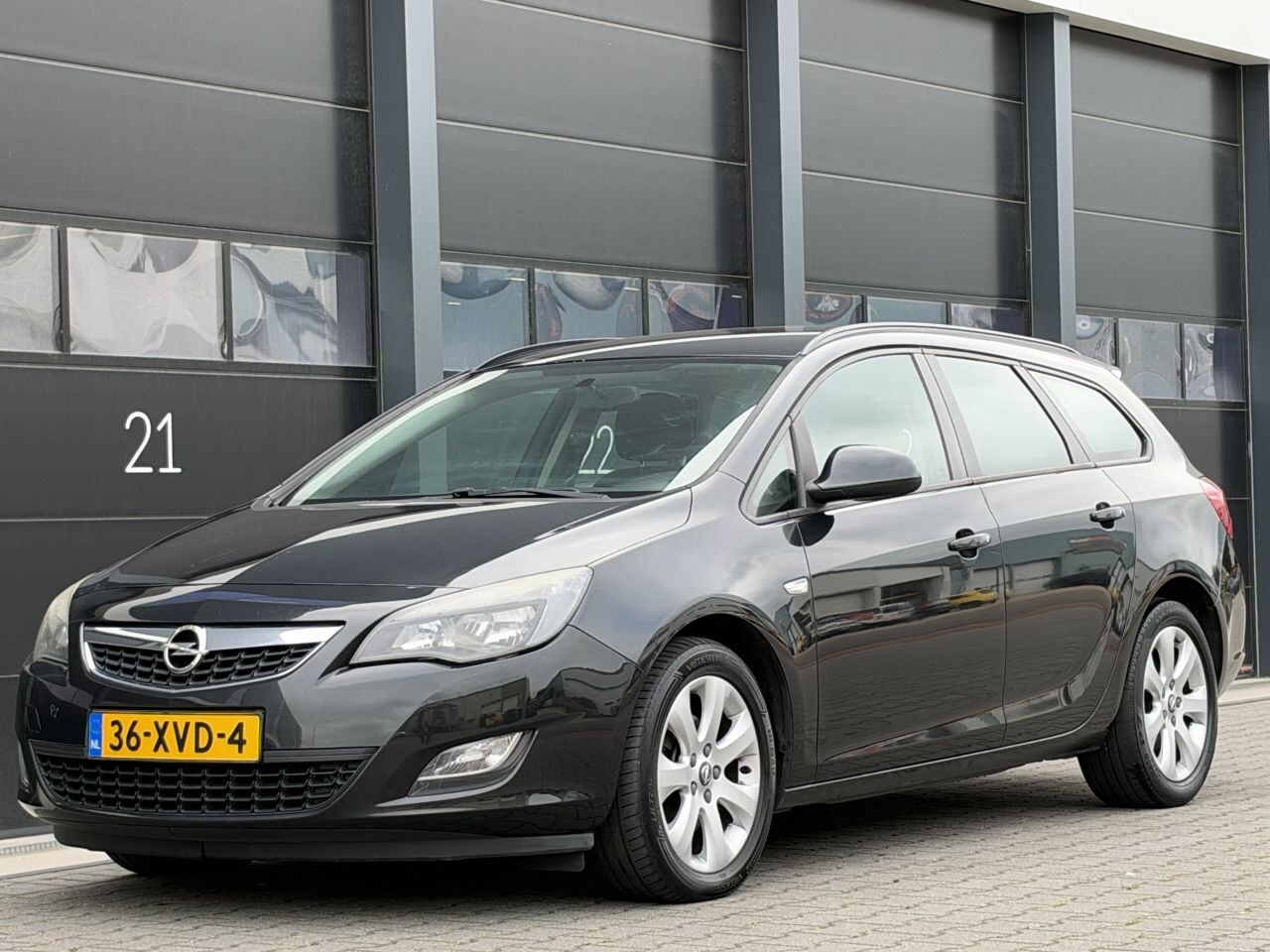 Opel Astra - 1.7 CDTi Navi Airco PDC - AutoWereld.nl