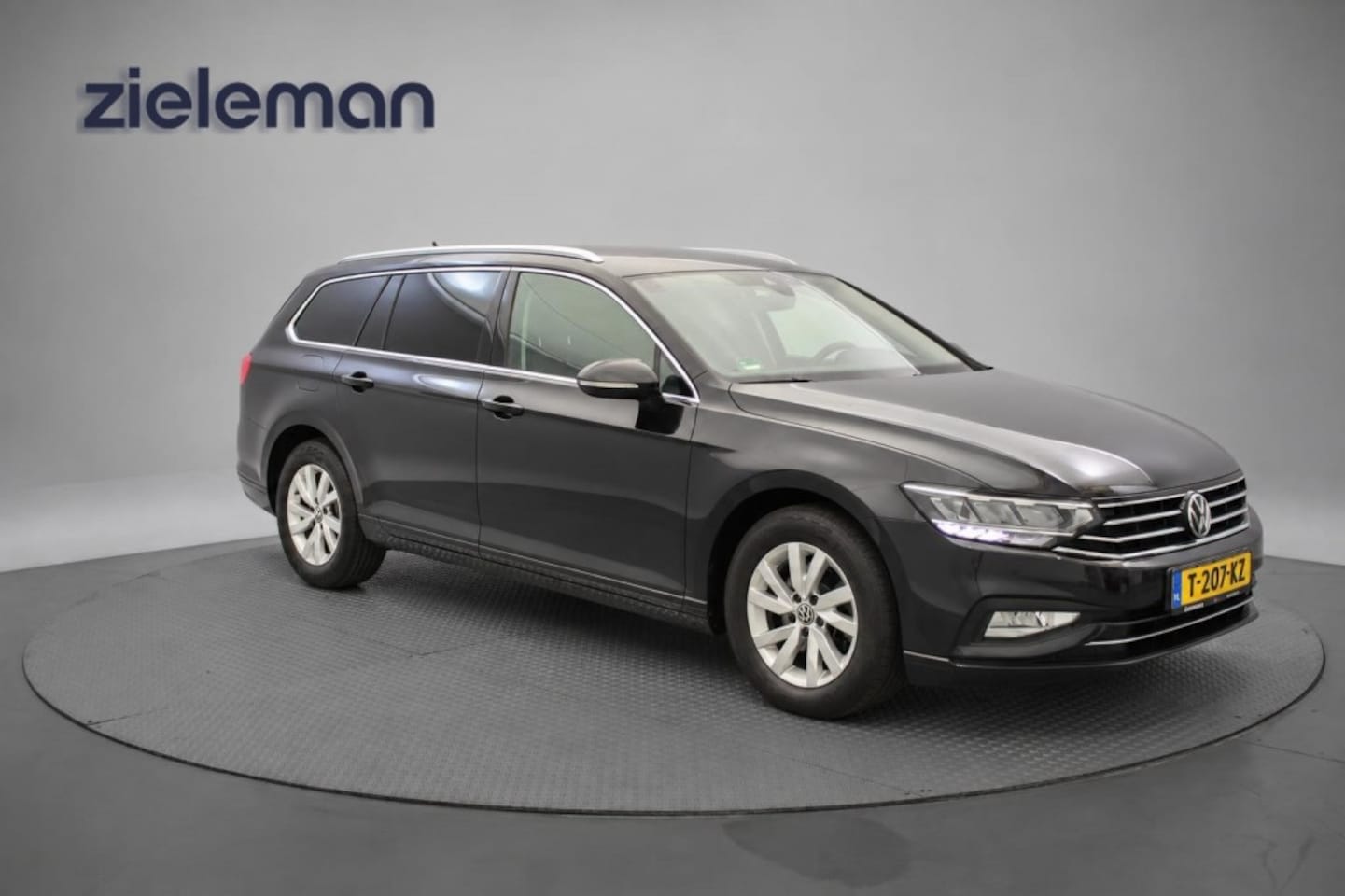 Volkswagen Passat Variant - 2.0 TDI Business Automaat - Digitaal Cockpit, Carplay, Camera, Adapt. Cruise - AutoWereld.nl