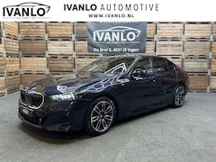 BMW i5 - EDrive40 84 kWh Pro B&W M-Sport Pano iconic grill LED Navi Memory 19"LM