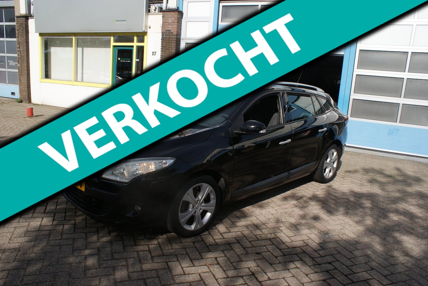 Renault Mégane Estate - 1.4 TCe Dynamique met een set winterwielen - AutoWereld.nl