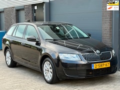 Skoda Octavia Combi - 1.2 TSI Greentech Active AIRCO CRUISE TREKHAAK