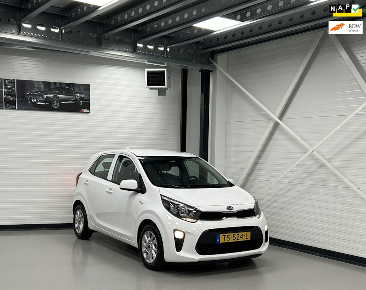 Kia Picanto - ComfortPlusLine Navigator MultiMedia/Camera/Carplay/ Bluetooth/Elektrisch-pakket/Airco - AutoWereld.nl
