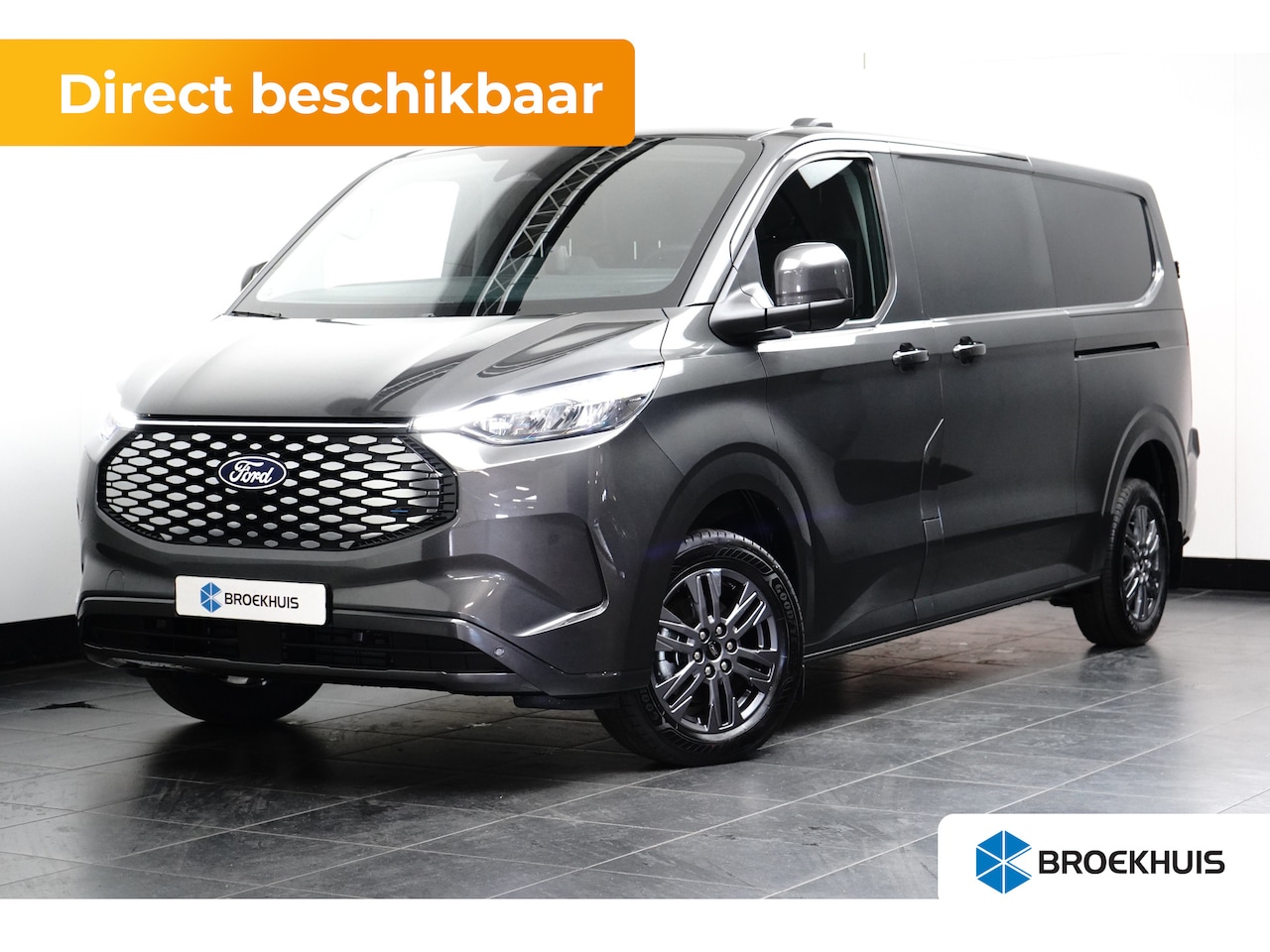 Ford Transit Custom - E-Transit 340 L2H1 Limited 71 kWh - AutoWereld.nl