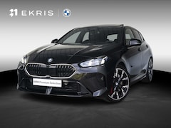 BMW 1-serie - 120 | M Sportpakket Pro | Comfort Access | Panoramadak | Driving Assistant | Head Up Displ
