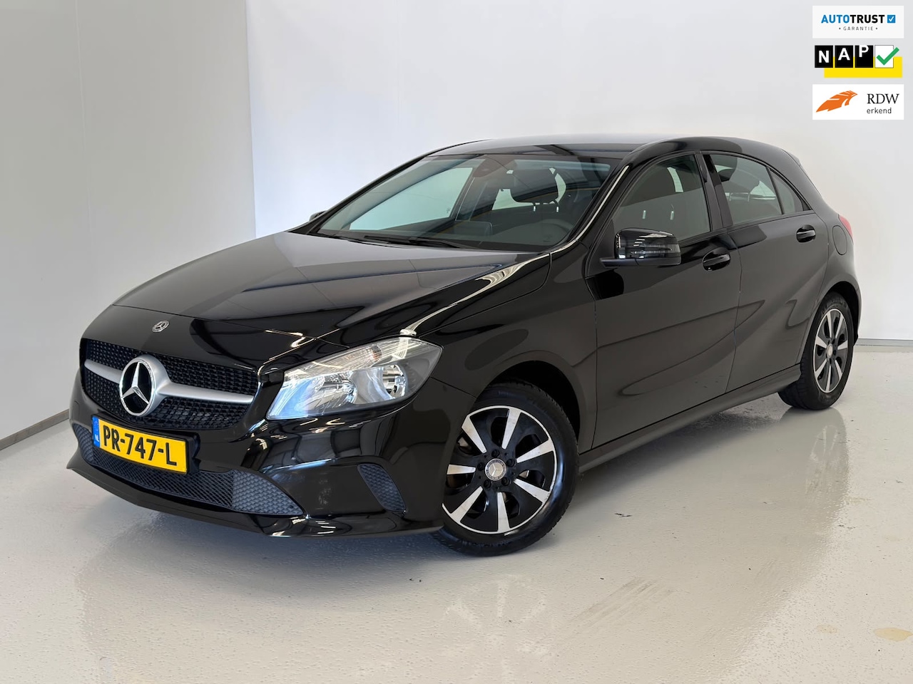 Mercedes-Benz A-klasse - 160 Business / 2e eigenaar / NL-auto - AutoWereld.nl