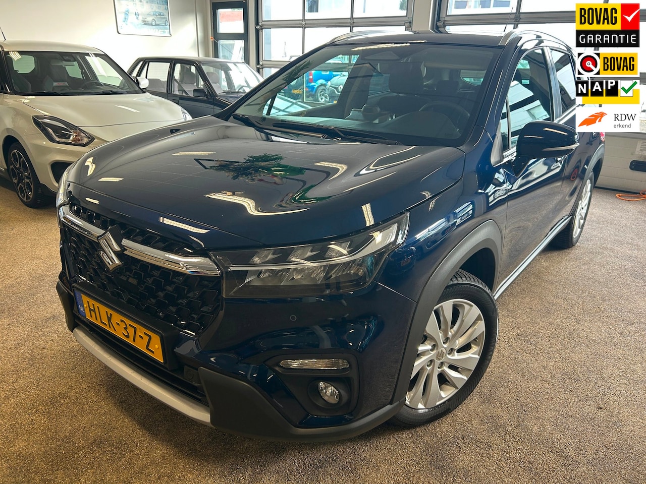 Suzuki S-Cross - 1.4 Boosterjet Select Smart Hybrid| Carplay| All Season| Trekhaak| 10 jaar garantie! - AutoWereld.nl