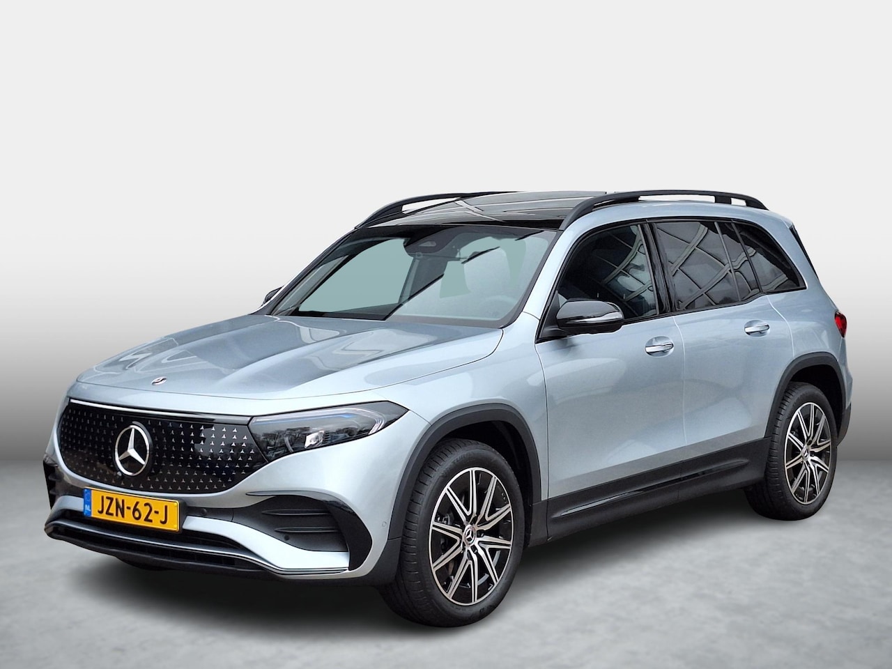 Mercedes-Benz EQB - 250+ Business Solution AMG 71 kWh | Panoramadak | Night Pakket | Burmester Surround | 360° - AutoWereld.nl