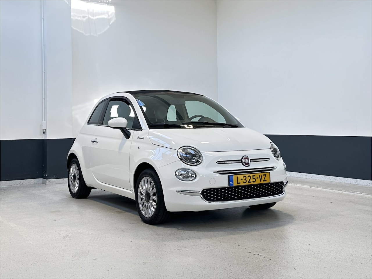 Fiat 500 C - 1.0 Hybrid Dolcevita Cabrio | Apple Carplay/ Android Auto| NL | 1 Eig | Airco - AutoWereld.nl