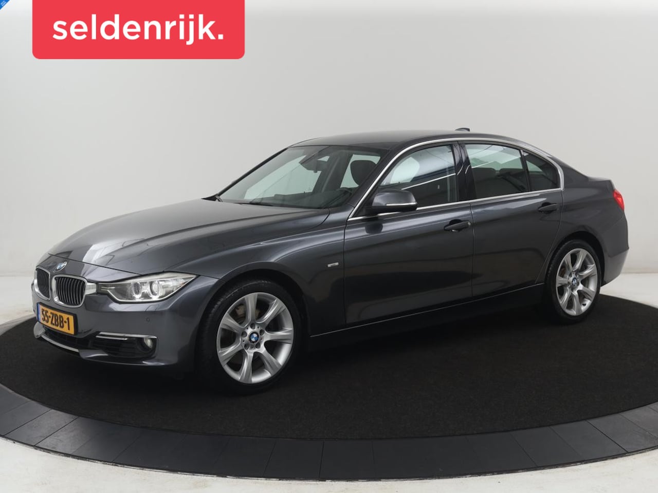BMW 3-serie - 328i Upgrade Edition | Head-up | Park assist | Climate control | Full LED | Cruise control - AutoWereld.nl