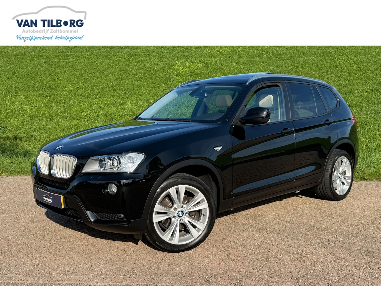 BMW X3 - xDrive35i High Executive Panoramisch schuif-/kanteldak | PDC V&A | Camera | Premium HIFI - AutoWereld.nl