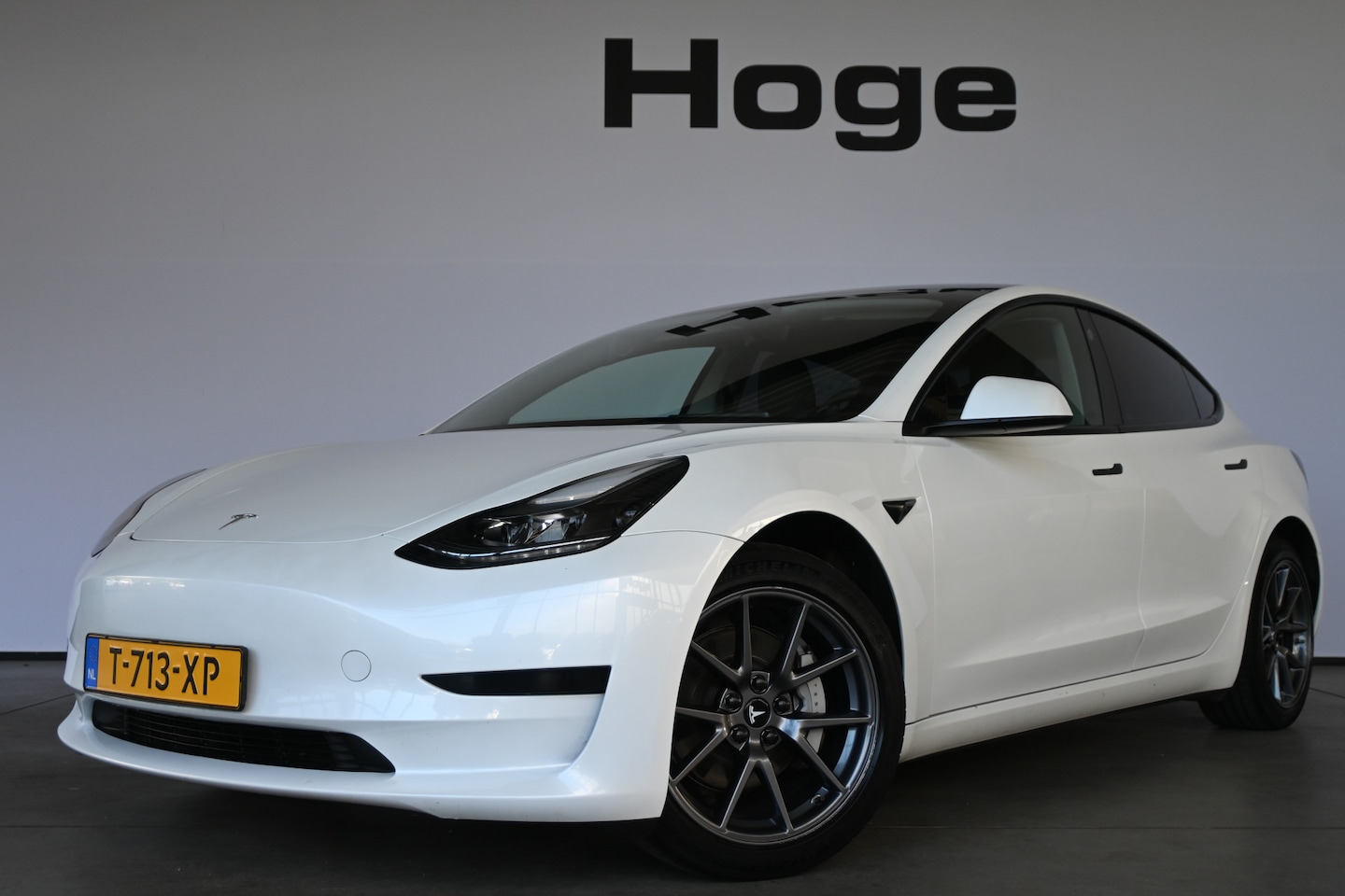 Tesla Model 3 - Standard RWD Plus 60 kWh SOH 91% 238Pk Cruise Leder Panoramadak FSD Computer 3 Autopilot I - AutoWereld.nl