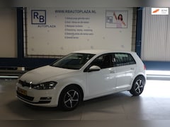 Volkswagen Golf - 1.2 TSI CARPLAY / VELG / WHITE