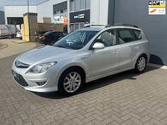 Hyundai i30 CW - 1.6 AIRCO | CRUISE | PDC | TREKHAAK | NAP | 1.6