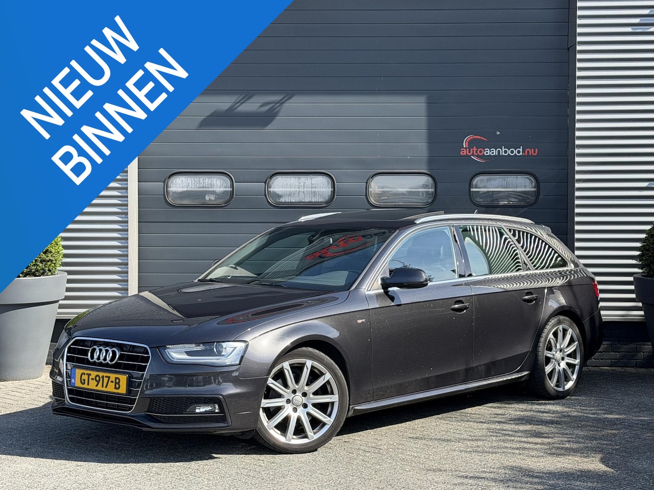 Audi A4 Avant - 1.8 TFSI S Edition | Panoramdak | Navigatie | Parkeersensoren | Sportstoelen | Stoelverwar - AutoWereld.nl