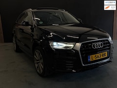 Audi Q3 - 1.4 TFSI CoD Design S Line Pano Stoelverwarming Facelift