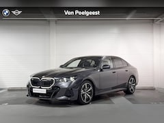 BMW 5-serie - Sedan 520i M-Sport Pro | Comfort Pack | Travel Pack | Driving Assistant Plus | Stoelventil