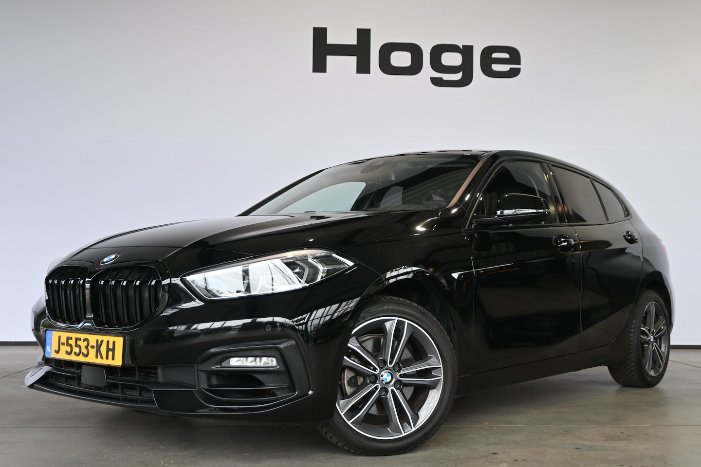 BMW 1-serie - 118i Executive Clima Cruise Led Navigatie Camera 100% Onderhouden! Inruil Mogelijk! - AutoWereld.nl
