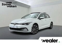 Volkswagen Golf - 1.5 TSI Highline | 150 PK | Stoel- & stuurverwarming | Adaptive cruise control | Keyless |