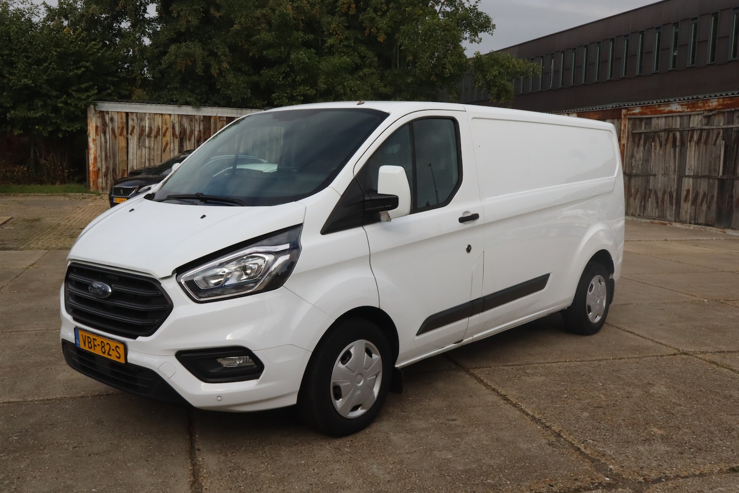 Ford Transit Custom - BPM VRIJ!! 300 2.0 TDCI L2H1 Trend Motor defect!! - AutoWereld.nl