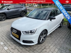 Audi A1 Sportback - 1.0 TFSI Adrenalin Automaat, Bi-tone