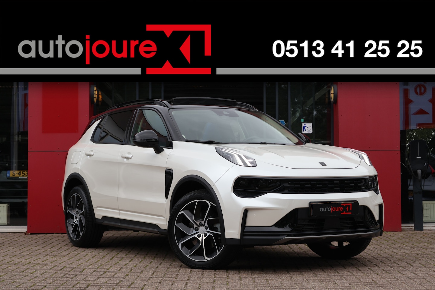 Lynk & Co 01 - 1.5 | White Edition | Panoramadak | Camera | Origineel NL | - AutoWereld.nl