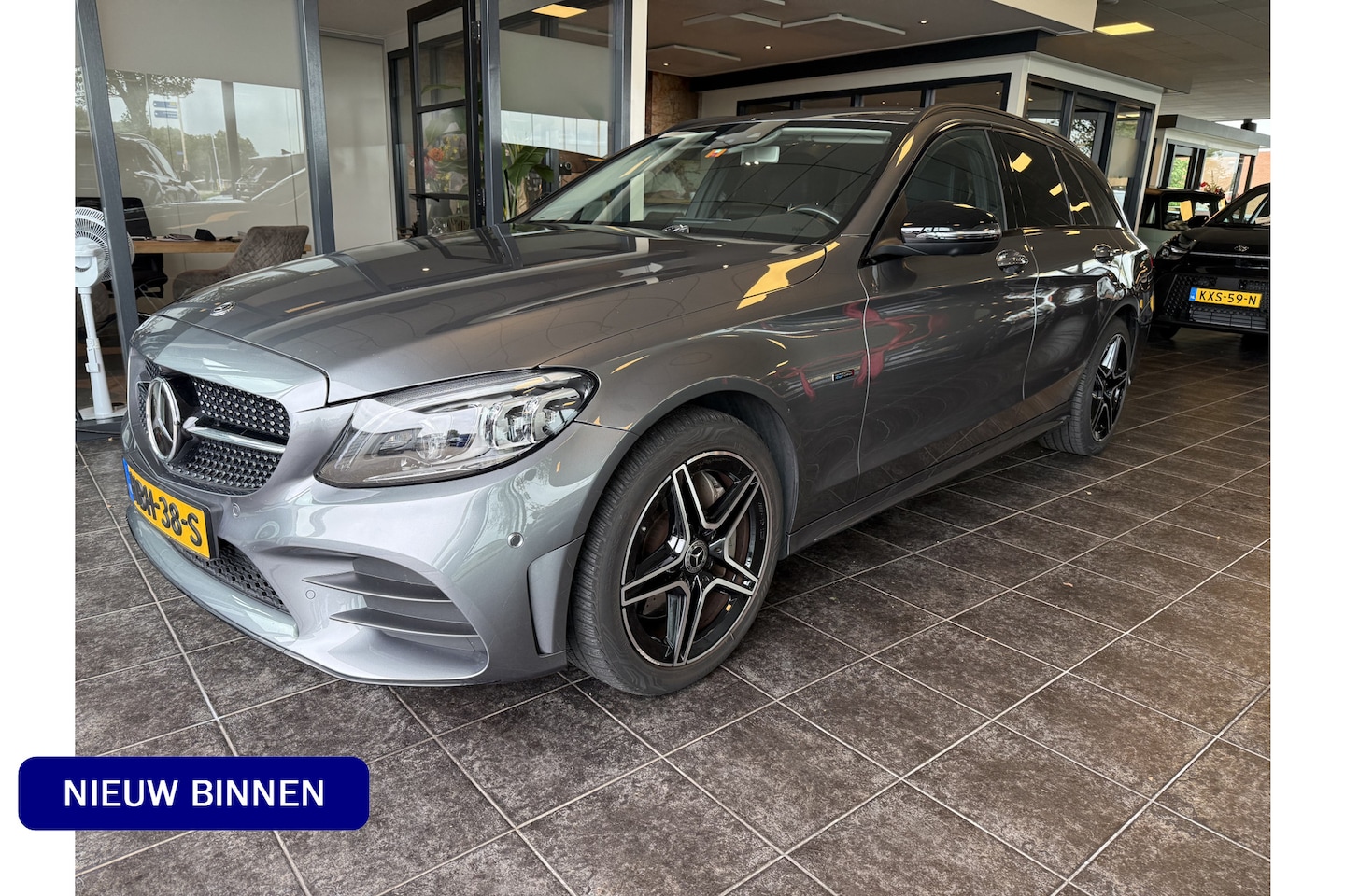 Mercedes-Benz C-klasse Estate - 300 e Business Solution AMG ** Leder ** 360 camera ** Rijbereik tot 50km - AutoWereld.nl