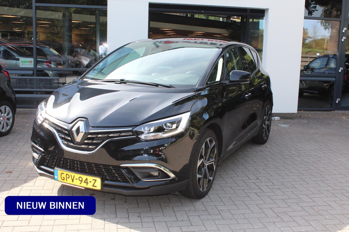 Renault Scénic - 1.3 TCe Intens 1.3 TCe Intens 140 pk, Trekhaak, 1500 kg trekgew. - AutoWereld.nl