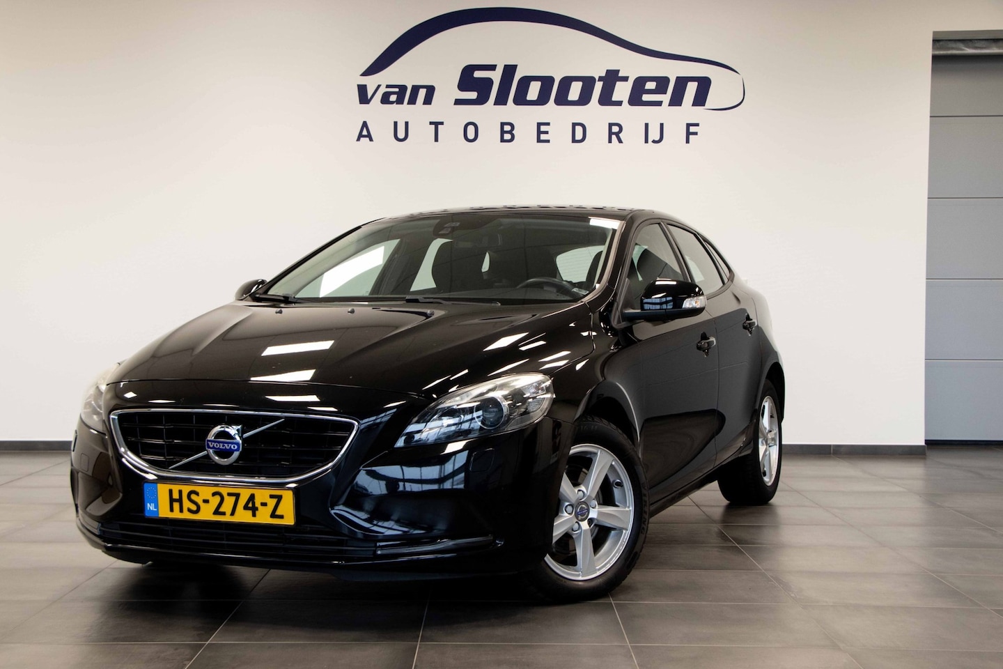 Volvo V40 - 2.0 T2 Ocean Race | Airco | 16"Velgen | Navi - AutoWereld.nl
