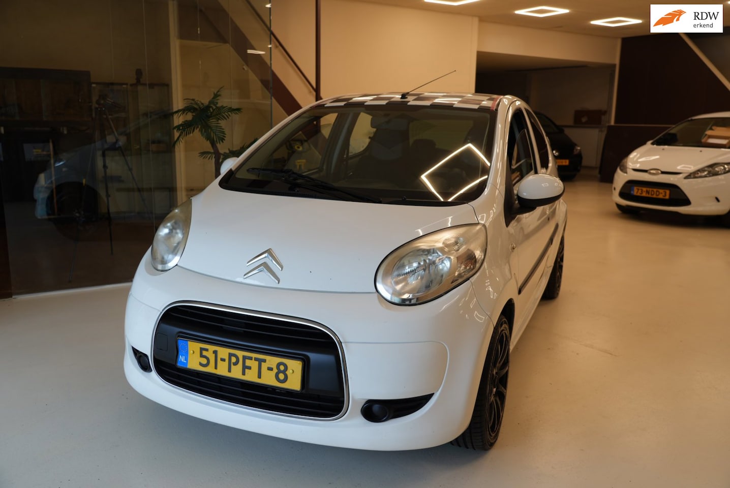 Citroën C1 - 1.0-12V Exclusive Sportive 5D Nieuwe APK - AutoWereld.nl