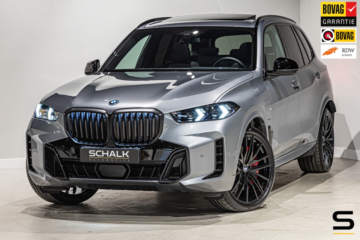 BMW X5 - XDrive50e|M-sportPro|Pano|Massage|Comfort|Carbon|Full - AutoWereld.nl