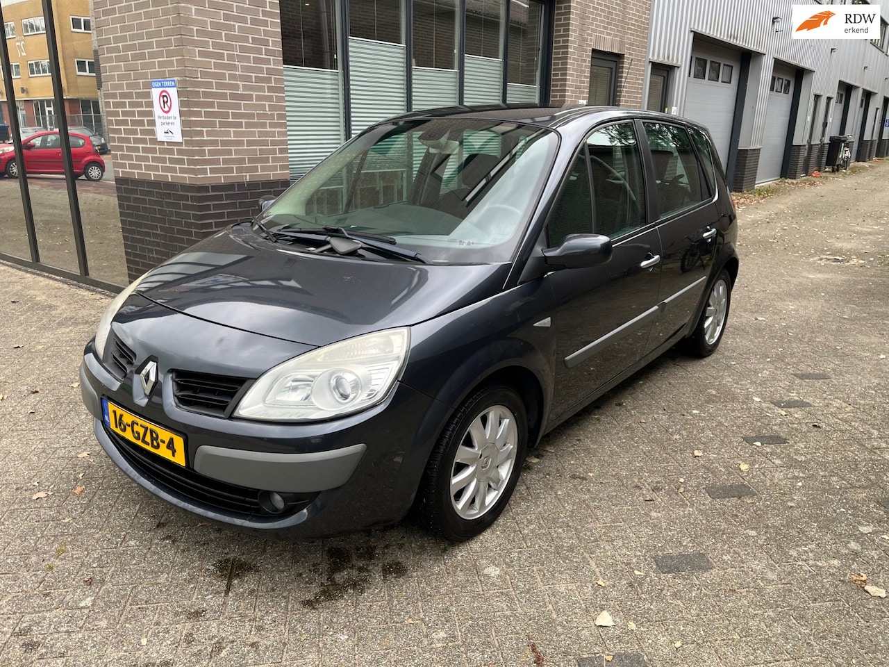 Renault Scénic - 1.6-16V Privilège Comfort! 125 DKM NAP! Airco - AutoWereld.nl