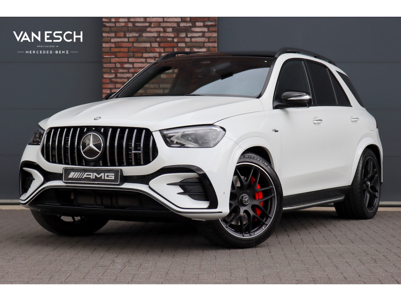 Mercedes-Benz AMG GLE - 53 Hybrid 4MATIC+ | Luchtvering | Distronic | Elek. Achterbank | Trekhaak | Burmester | Ke - AutoWereld.nl
